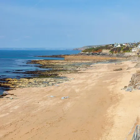 Merrilee Porthleven